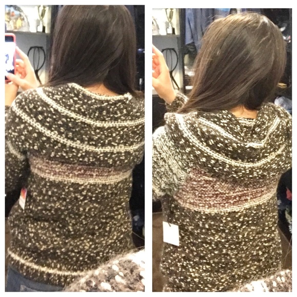 Metallic fold down knit sweater - Picture 3 of 8